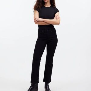 Madewell Mid Rise Kick Out Jeans in Black Rinse Size 27 Stretch Denim NEW $138